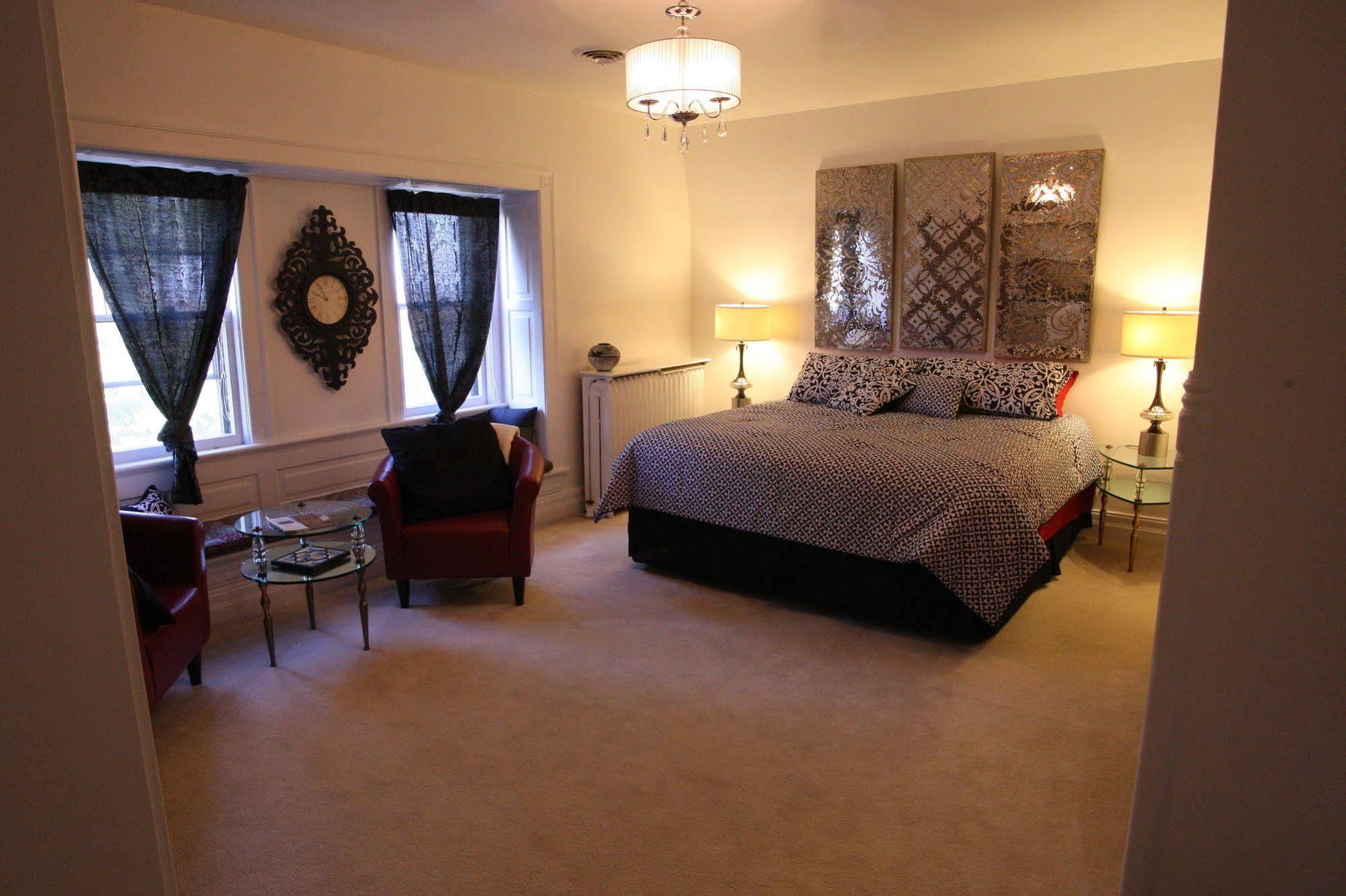 Christmas House Bed & Breakfast Racine Eksteriør billede