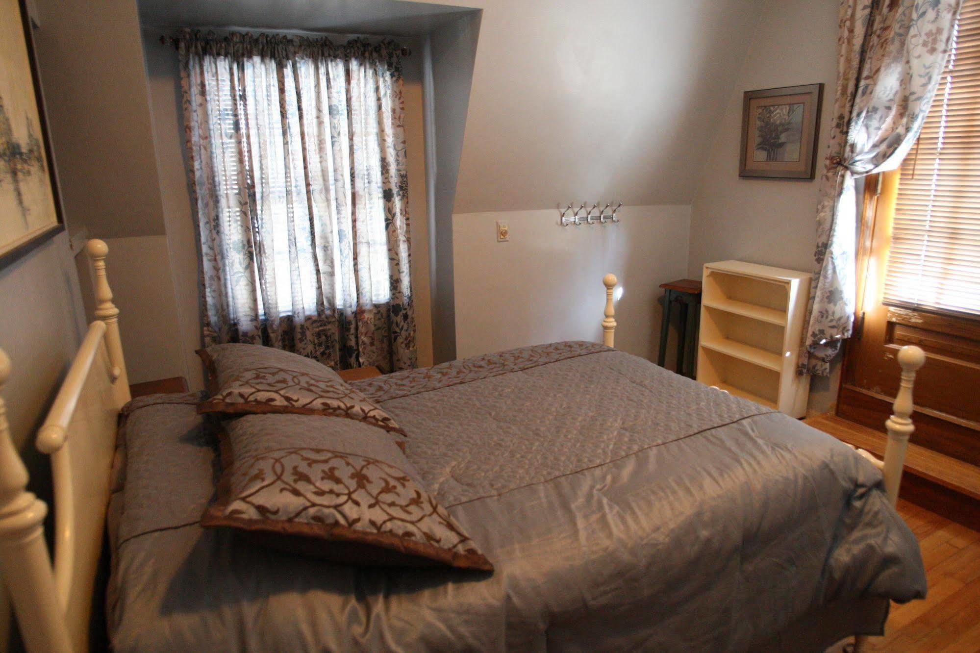 Christmas House Bed & Breakfast Racine Eksteriør billede